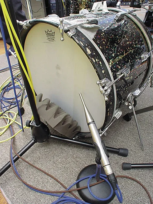 Kick drum front mic