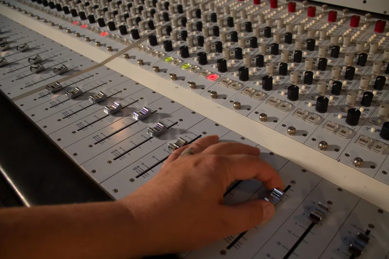 Working With a Mix Engineer