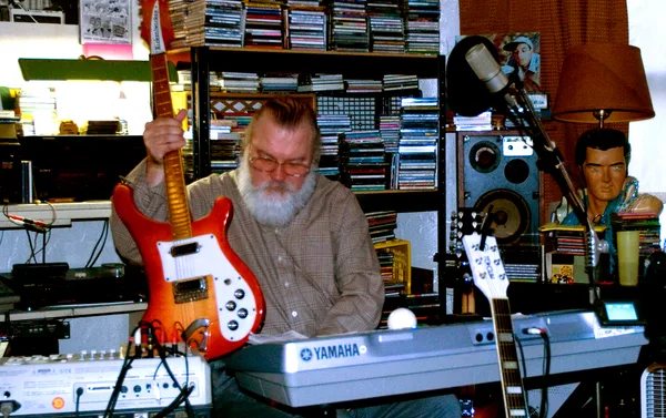 R. Stevie Moore