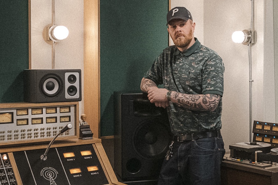 Kenny Blume collabs with Weezer, Wednesday, Nate Smith, and more with new tracks and videos