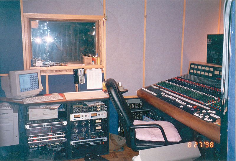 Knitting Factory Studio