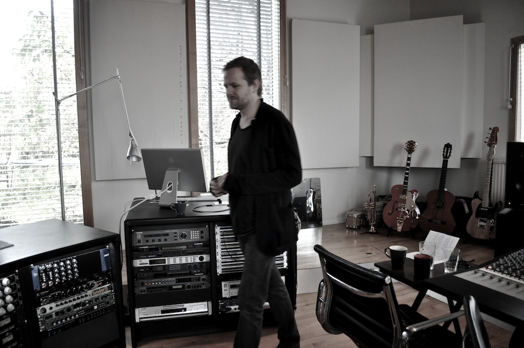 Valgeir Sigurósson (bonus)